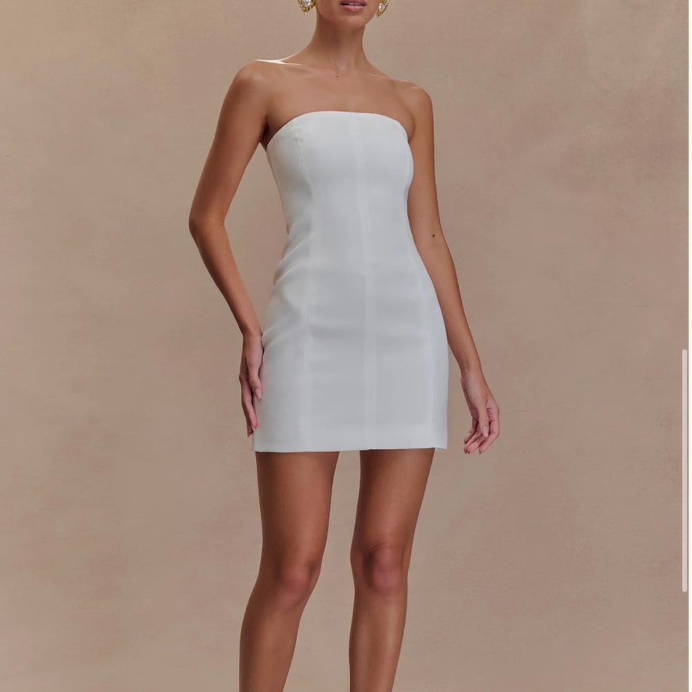 Meshki maci crepe White Strapless Dress